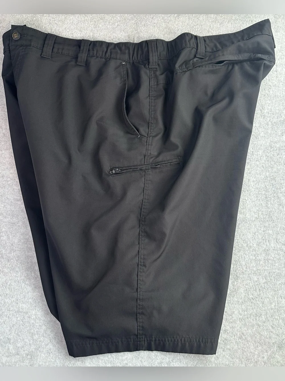 Wrangler Outdoor Black Shorts | Mens Size 48 | 10” Inseam | Casual Lightweight